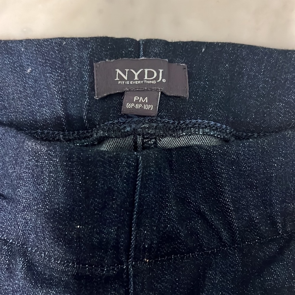 Jeans - Picture 3 of 3